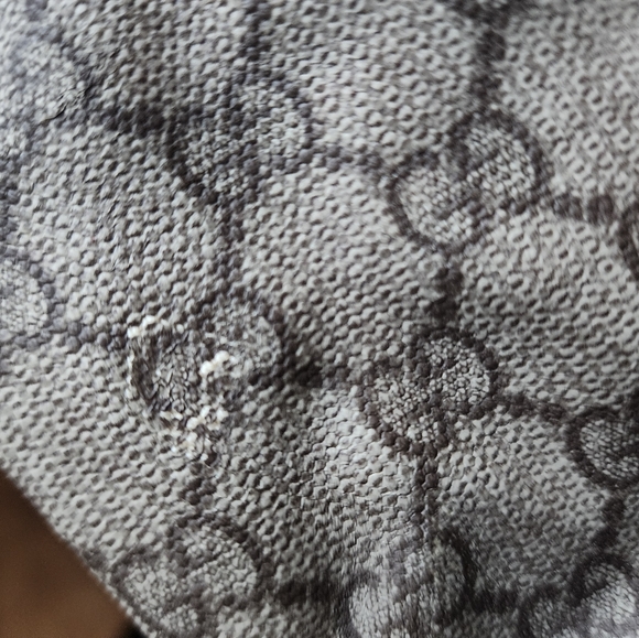 Gucci Vintage GG Supreme Tote Bag - Picture 8 of 16